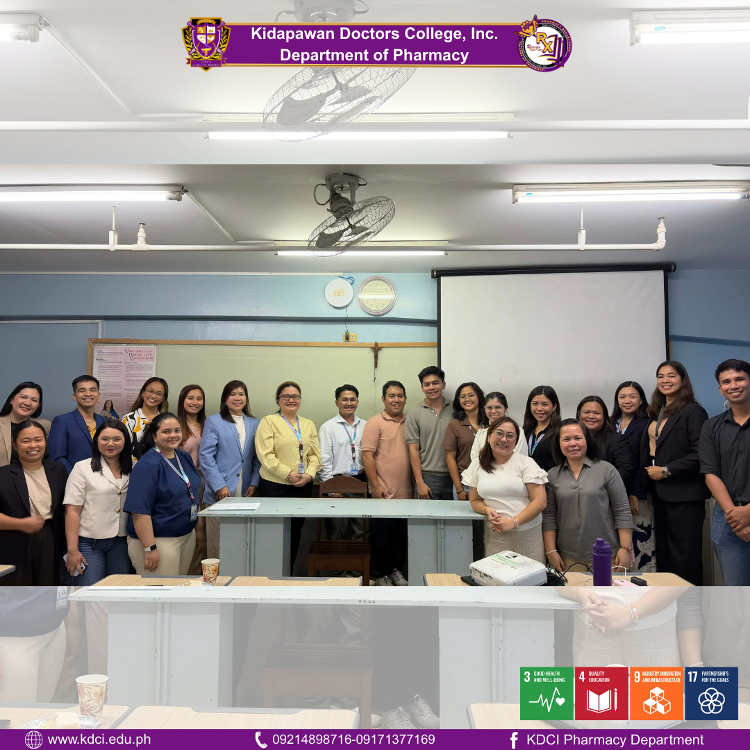 Pharmacy Department Faculty Participates in UIC Public Forum